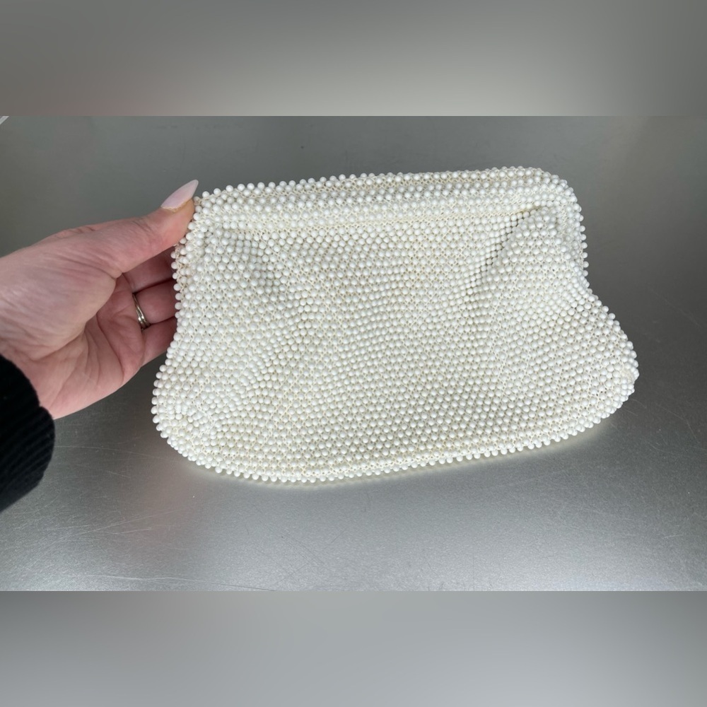 Vintage Corde’ Cream Colored Beaded Handbag Purse Clutch